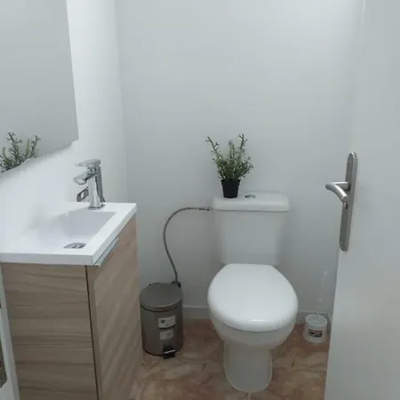 Céntrico Y Agradable Piso En