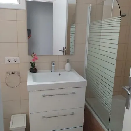 Céntrico Y Agradable Piso En
